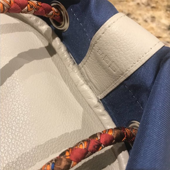 SOLD - 🧡H E R M E S🧡 ⠀ Sac Soie Cool 22(Medium). - Picture 7 of 9